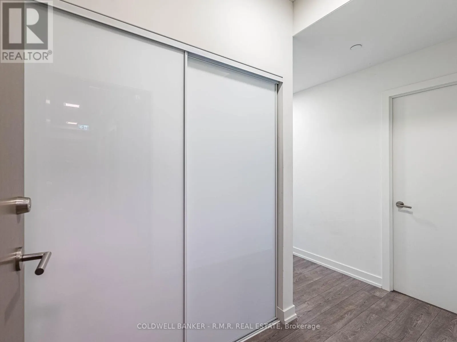 2106 - 10 WILBY CRESCENT, #2106