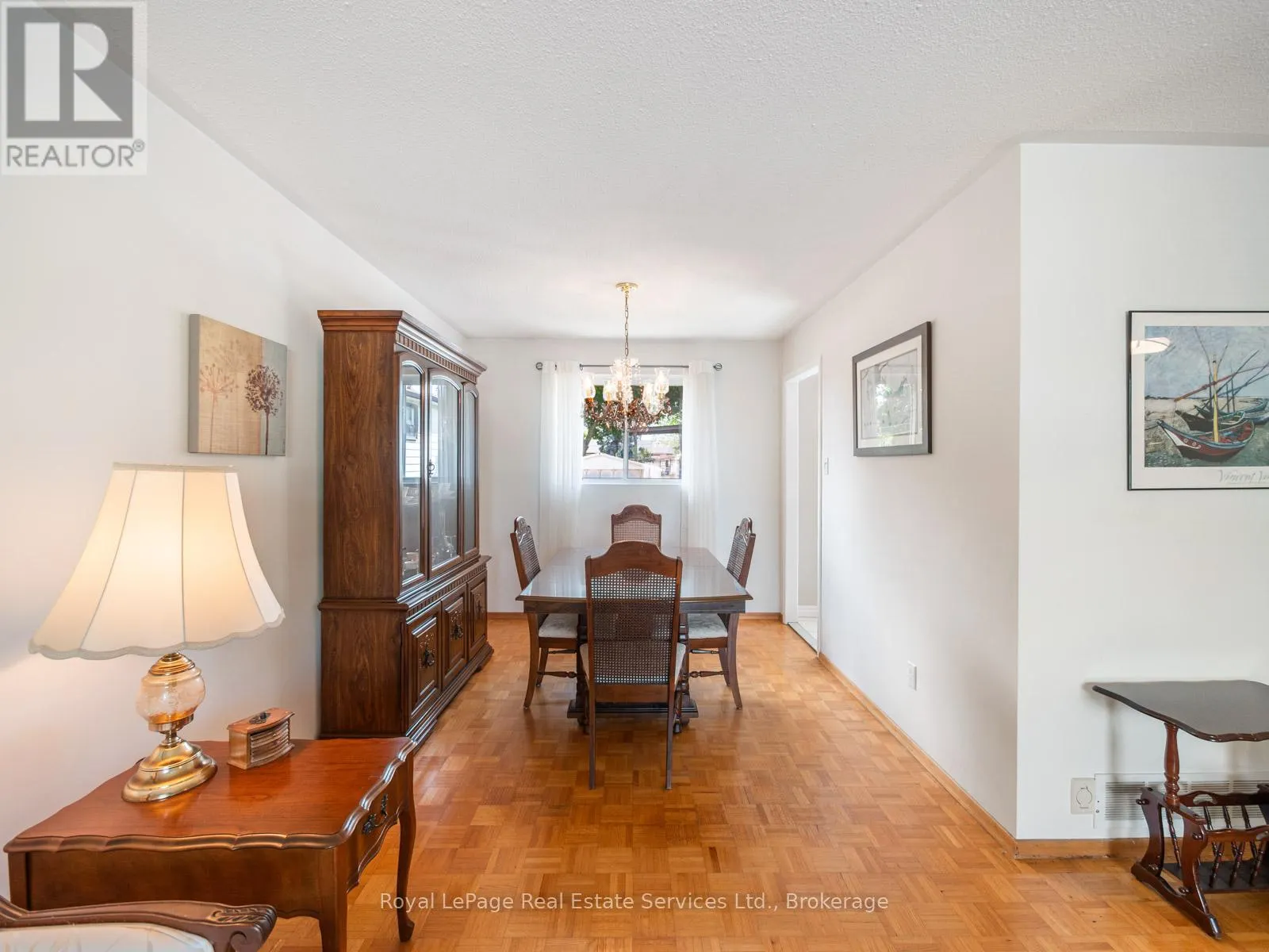 1 MOSSWOOD LANE
