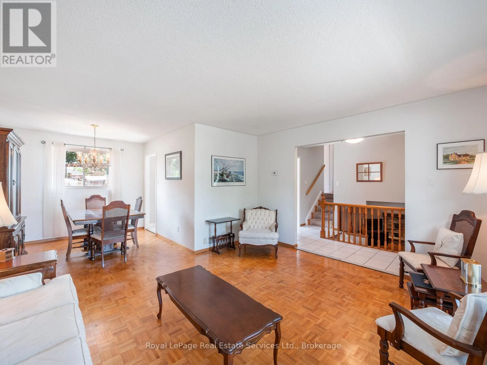 1 MOSSWOOD LANE