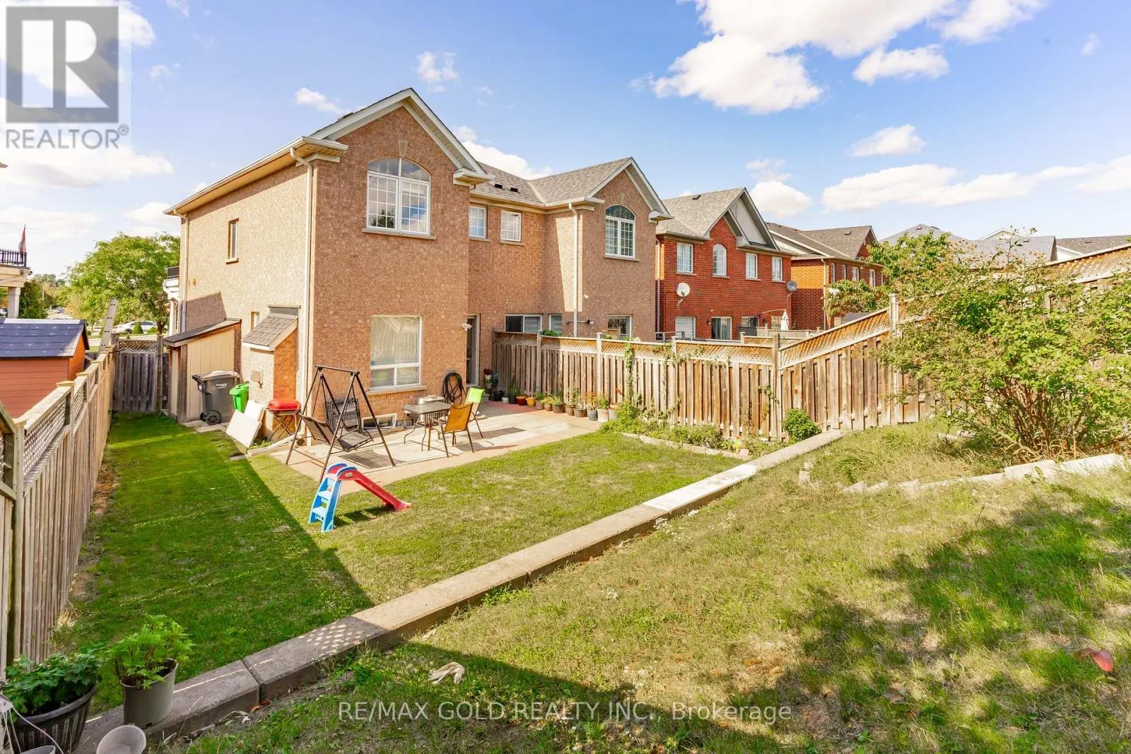32 RUBYSILVER DRIVE