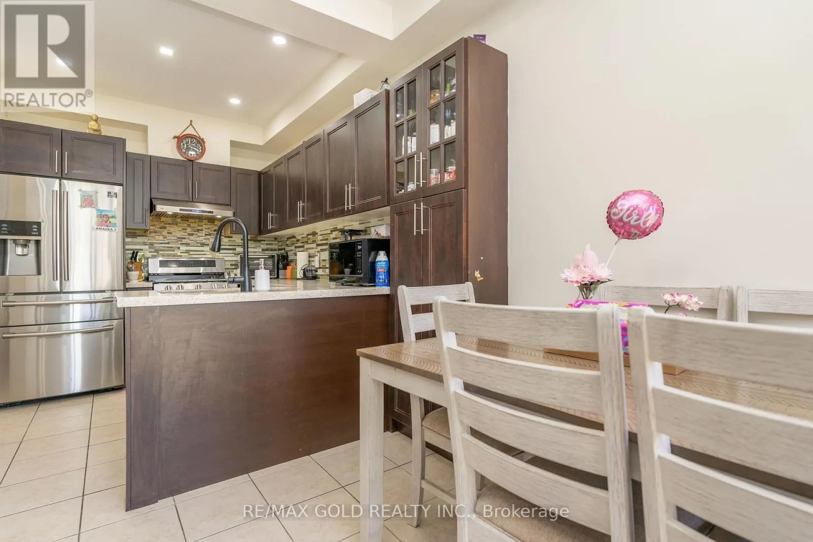 32 RUBYSILVER DRIVE