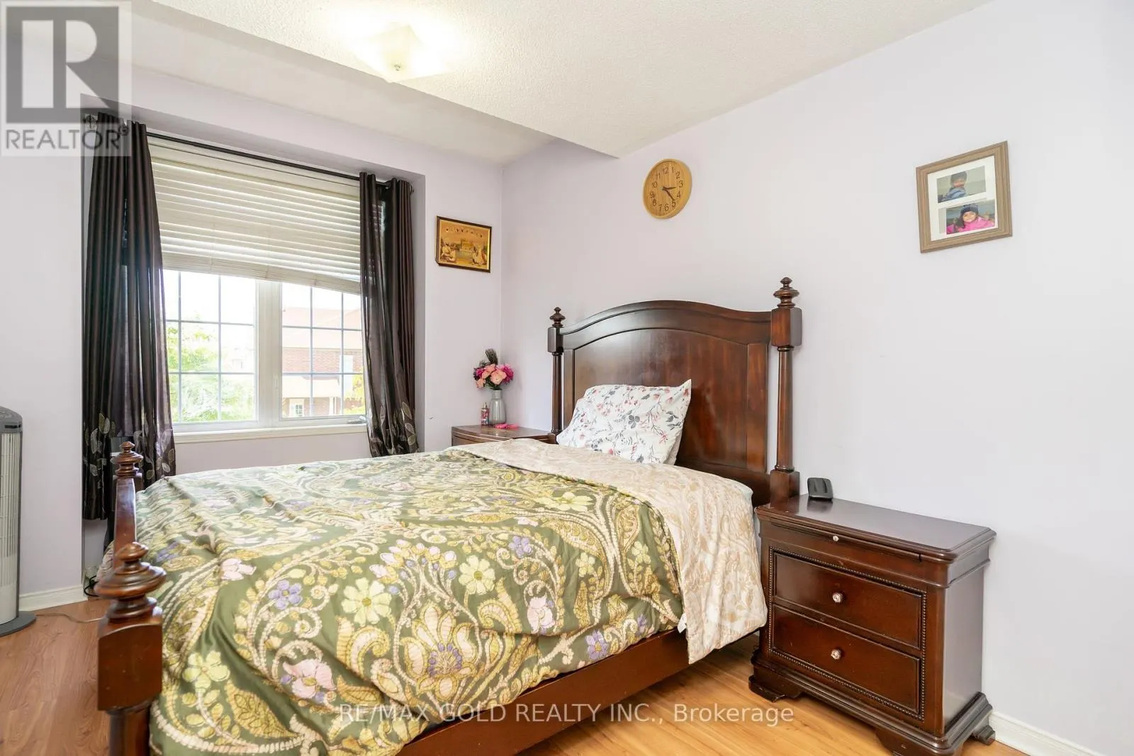 32 RUBYSILVER DRIVE