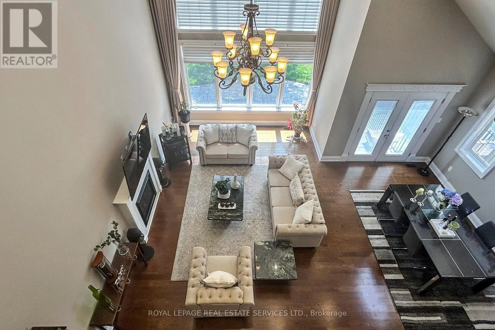 149 COASTLINE DRIVE