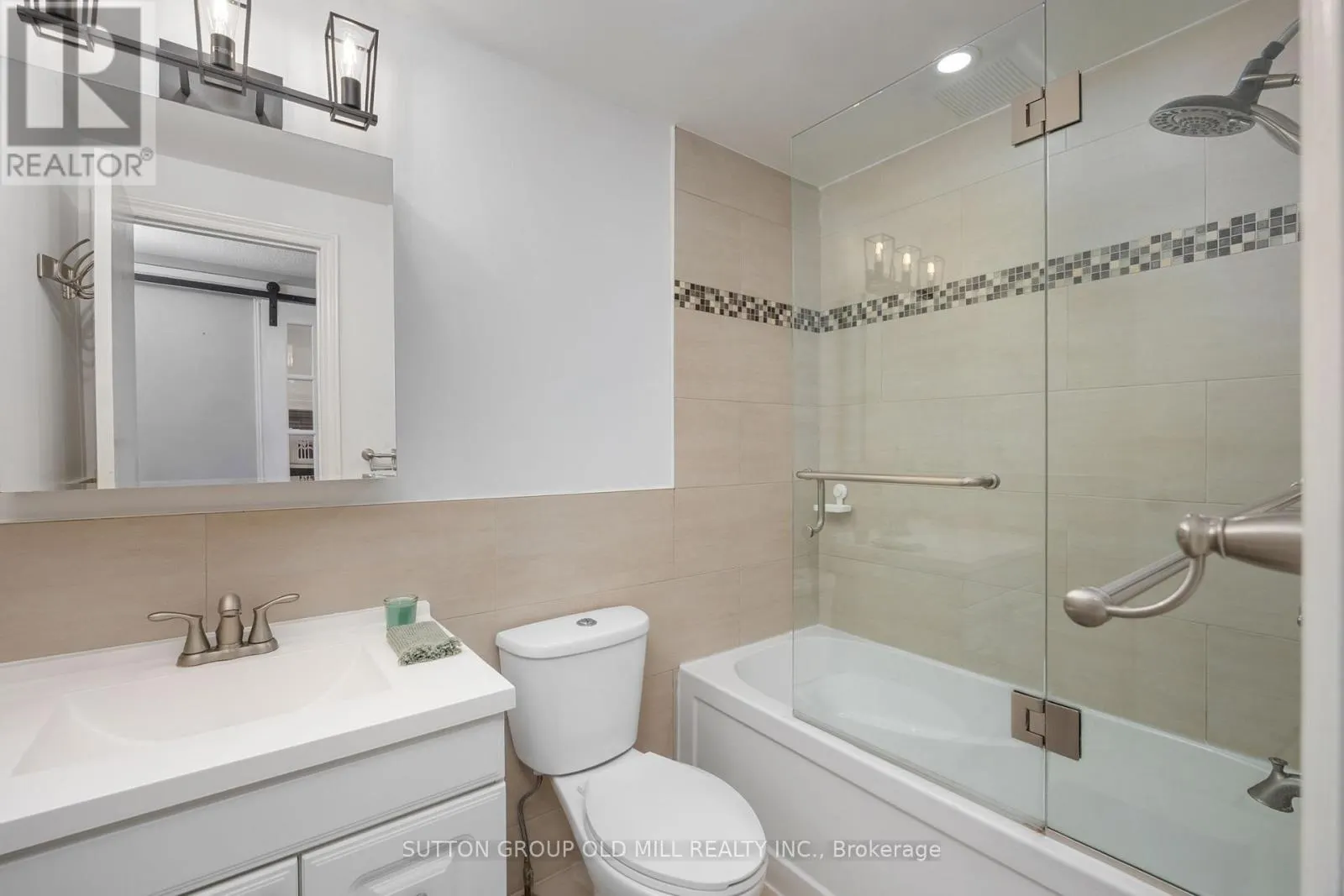 4336 LEE DRIVE