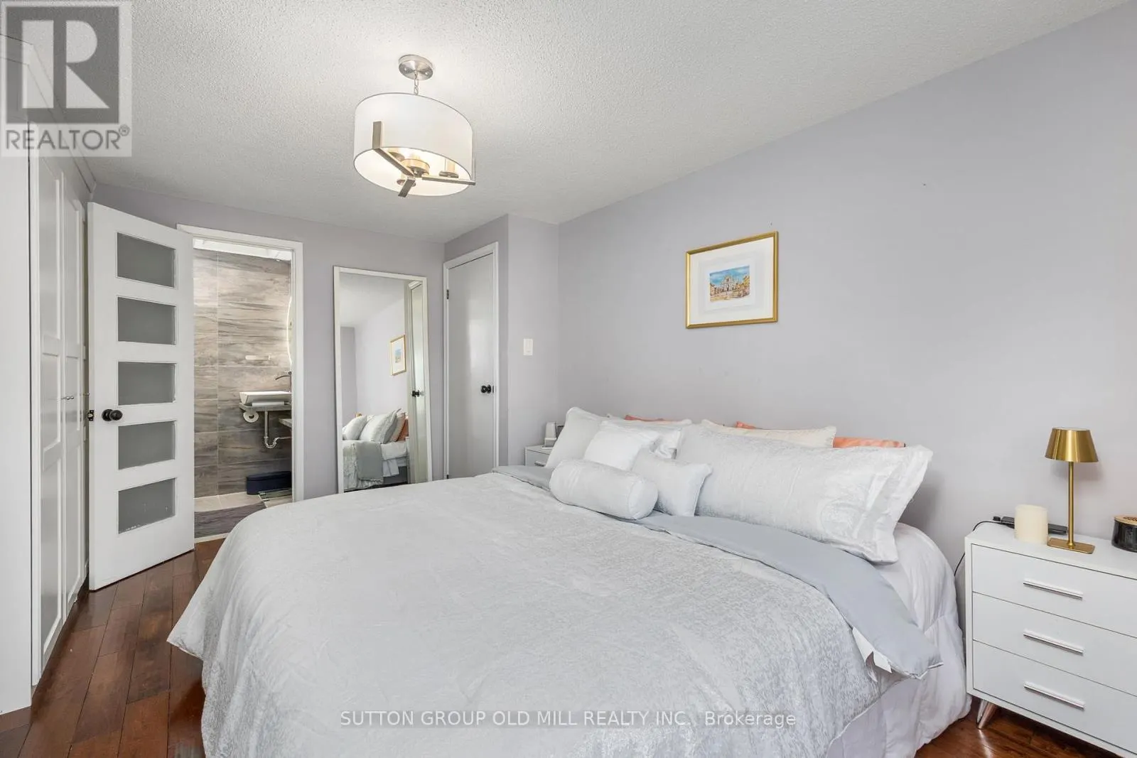 4336 LEE DRIVE