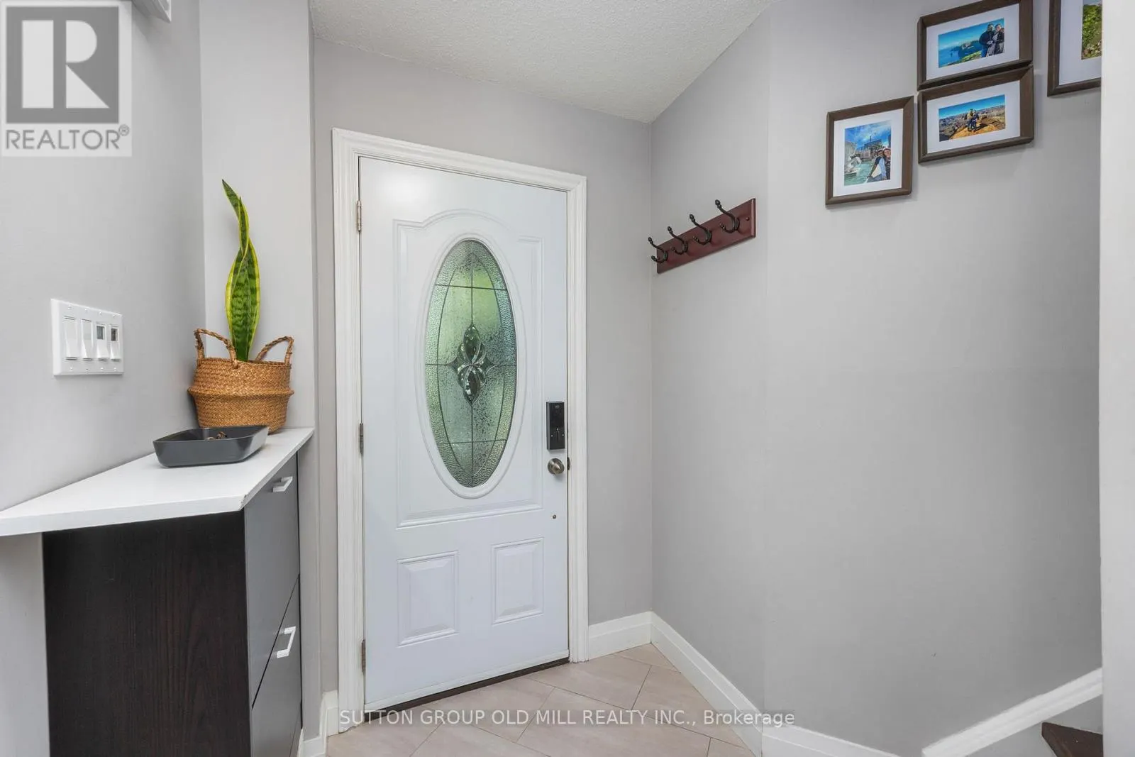 4336 LEE DRIVE