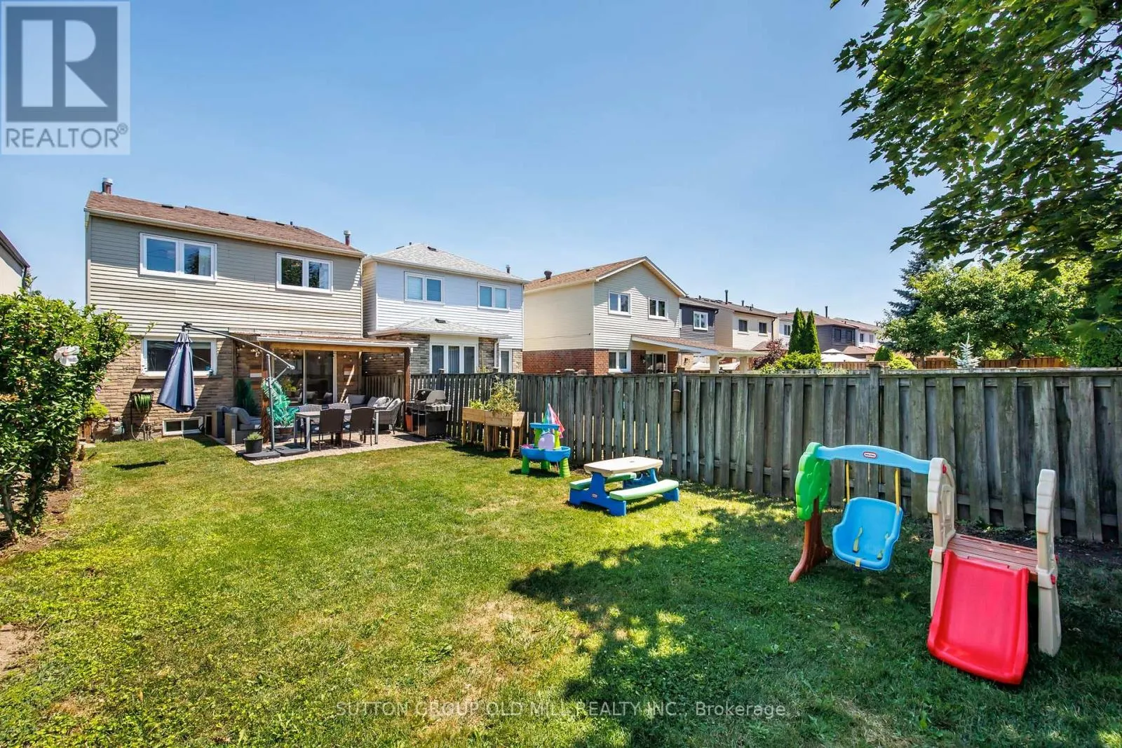 4336 LEE DRIVE