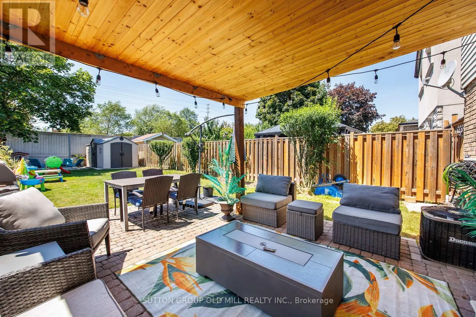 4336 LEE DRIVE