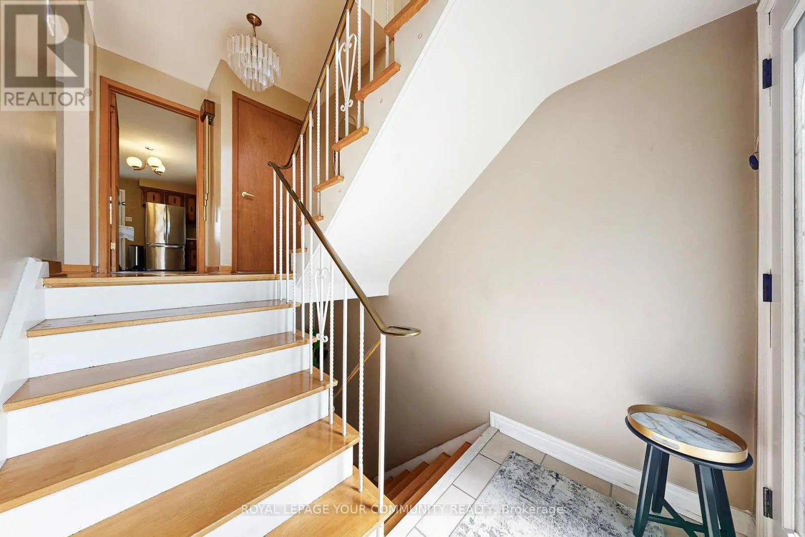 2 MARYPORT AVENUE