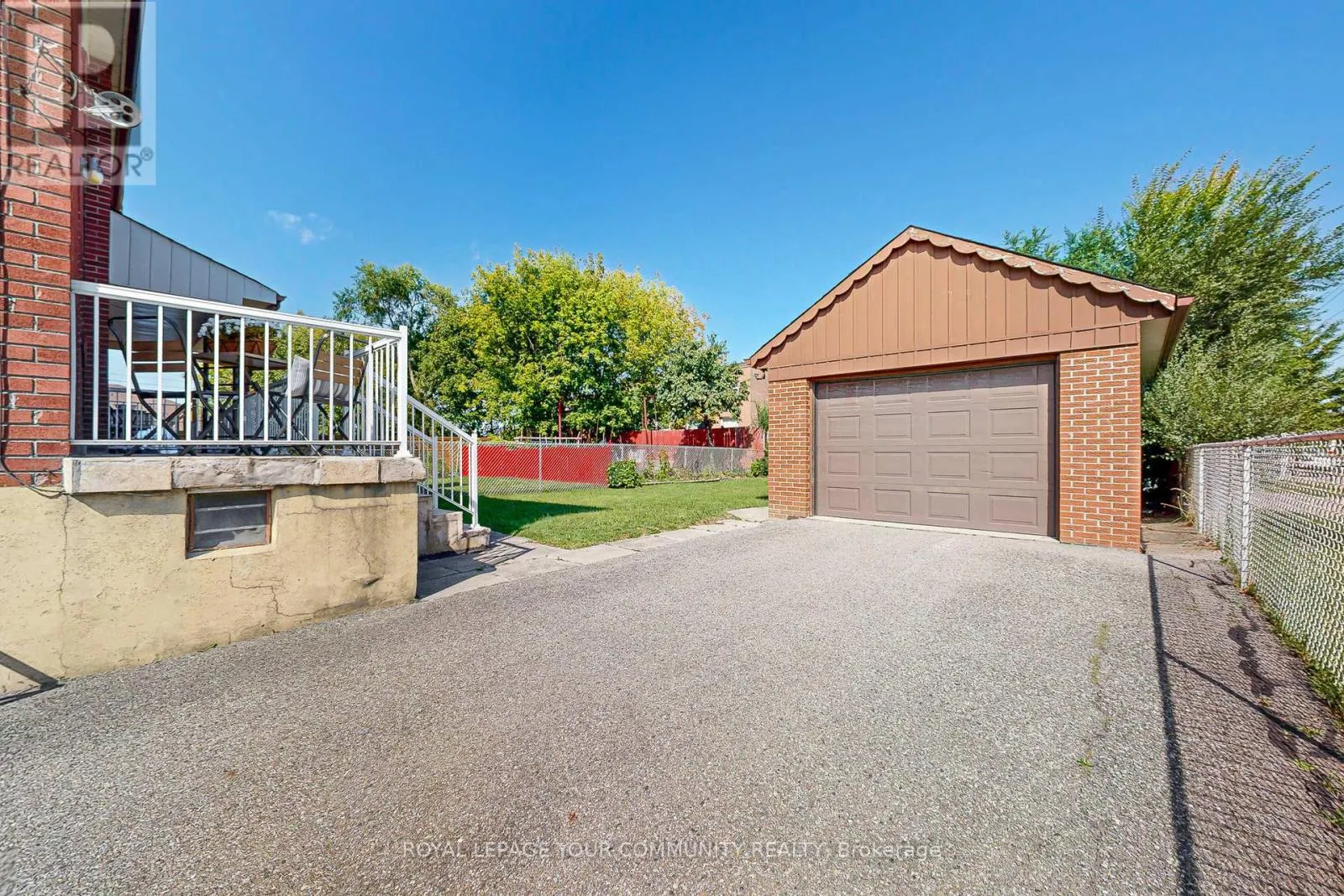 2 MARYPORT AVENUE