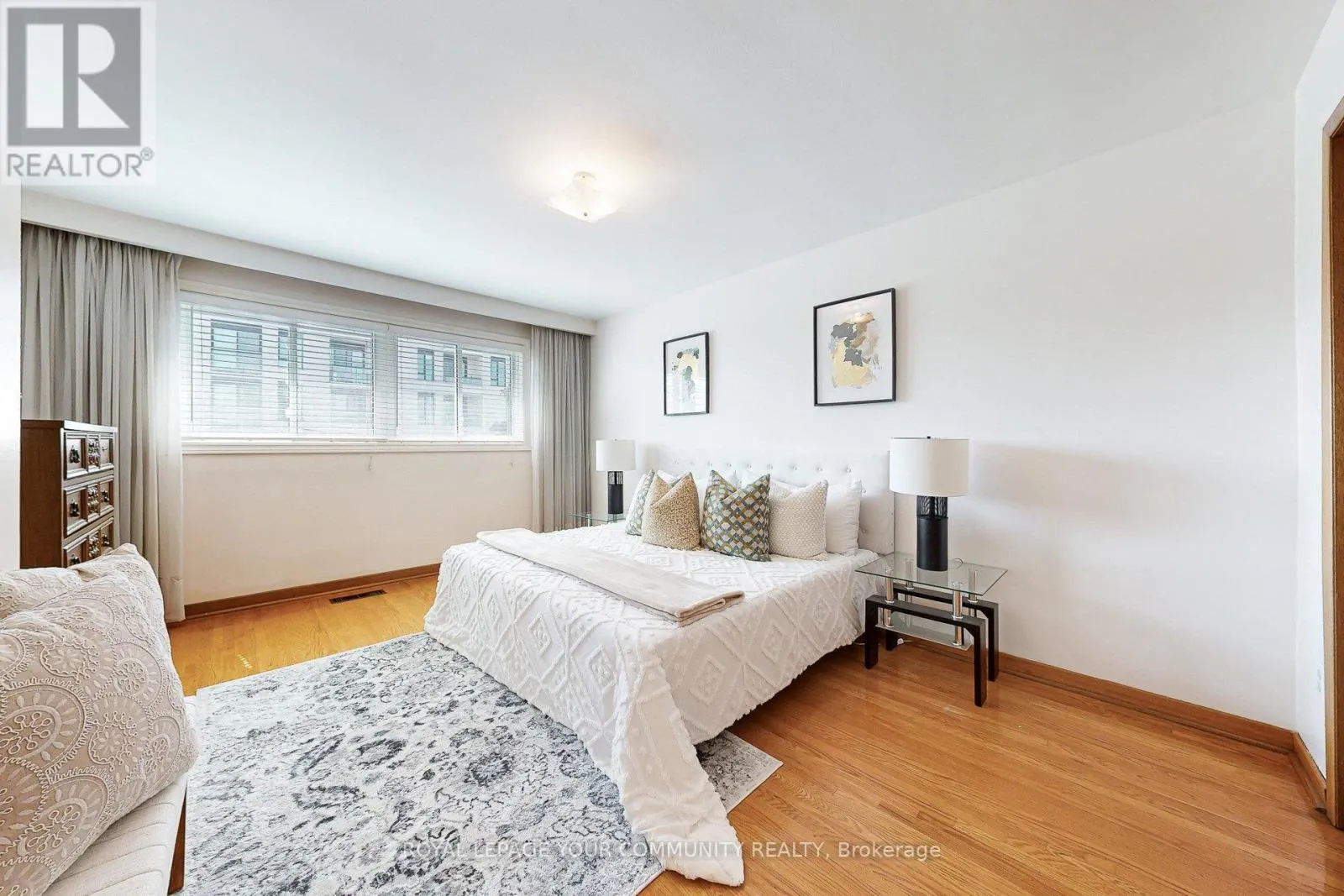 2 MARYPORT AVENUE