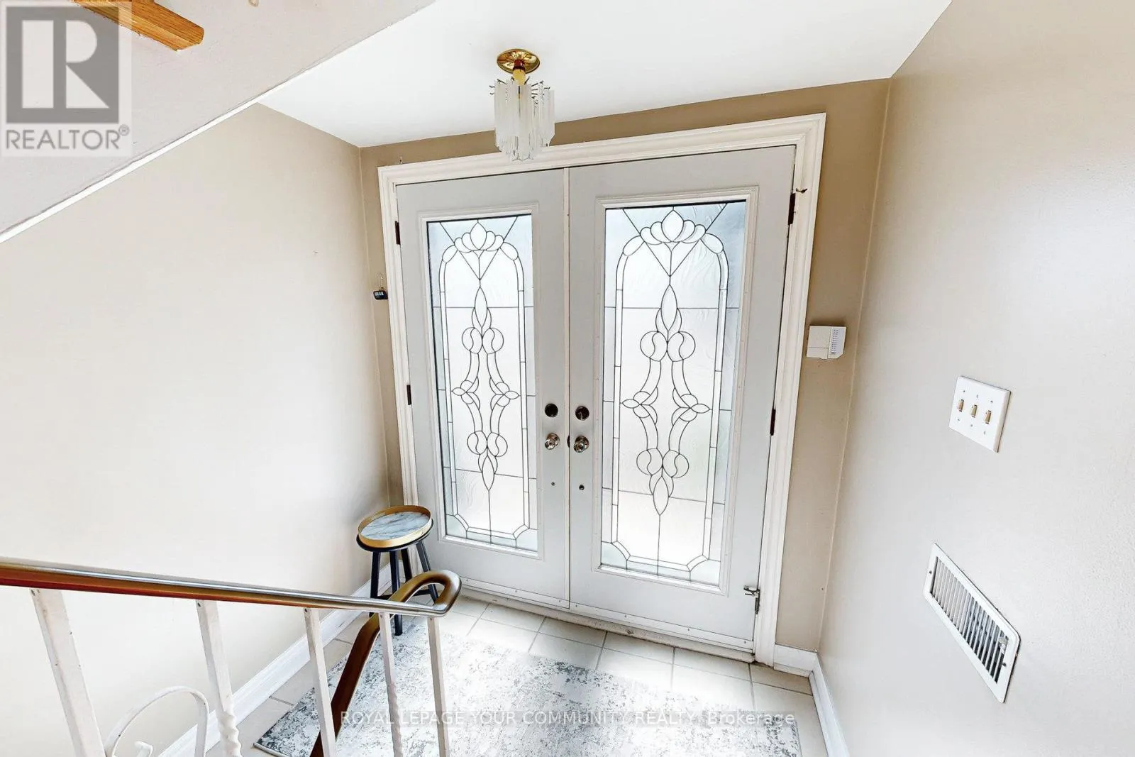 2 MARYPORT AVENUE