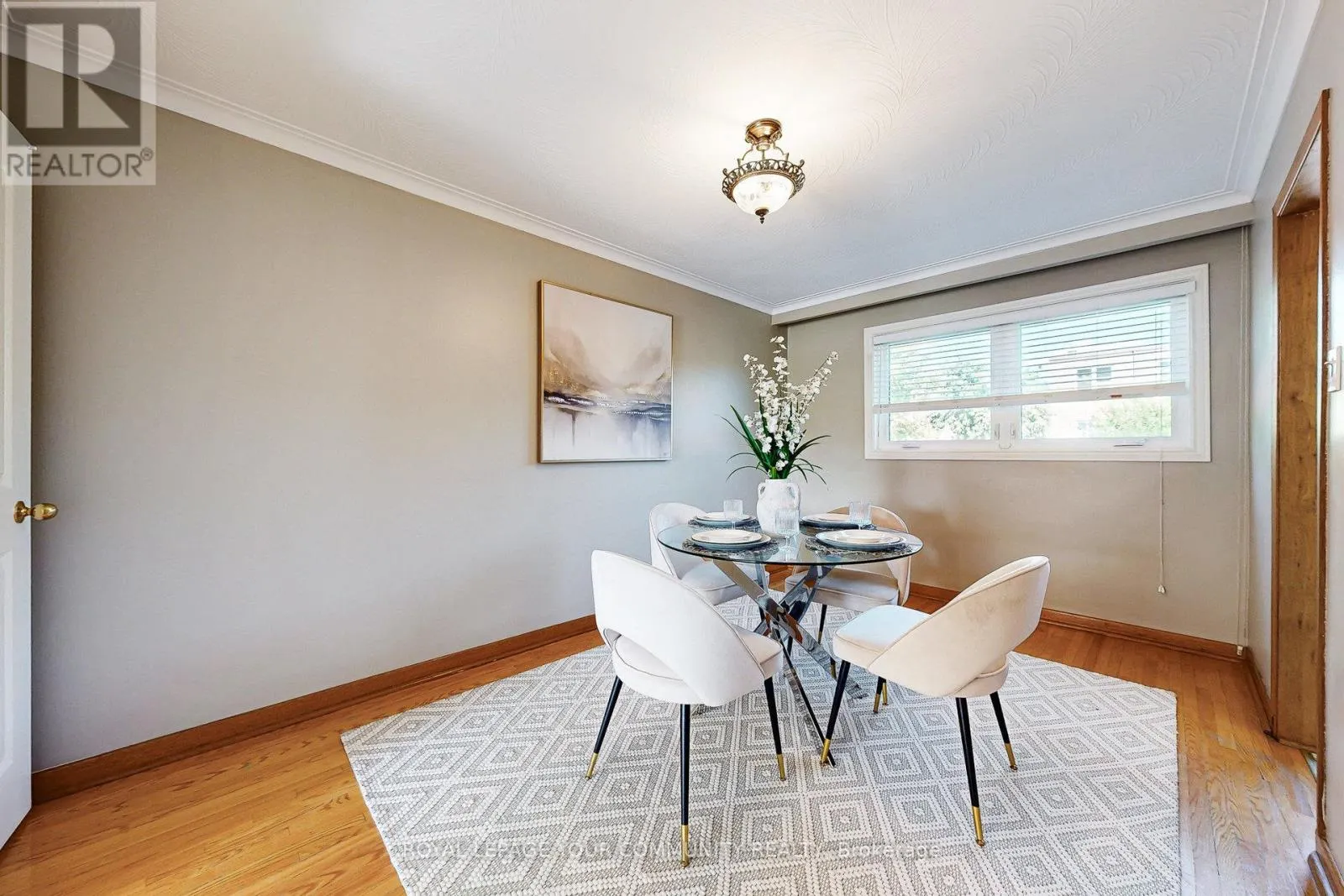 2 MARYPORT AVENUE