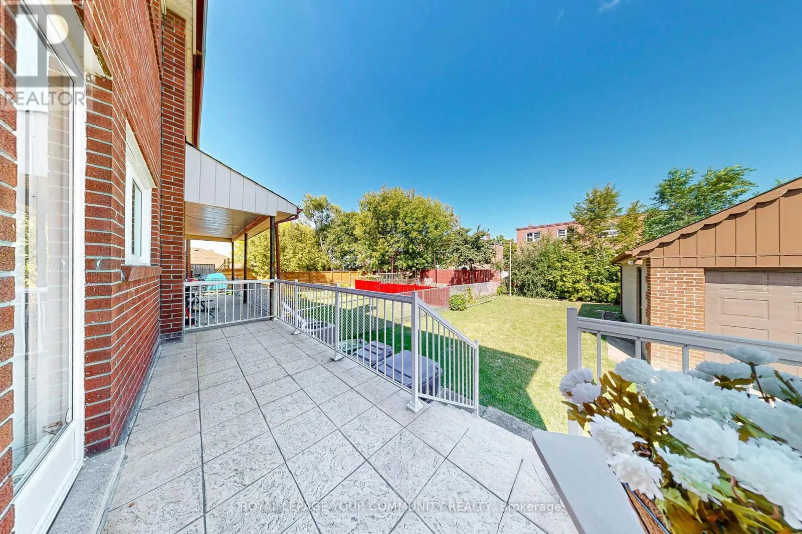 2 MARYPORT AVENUE