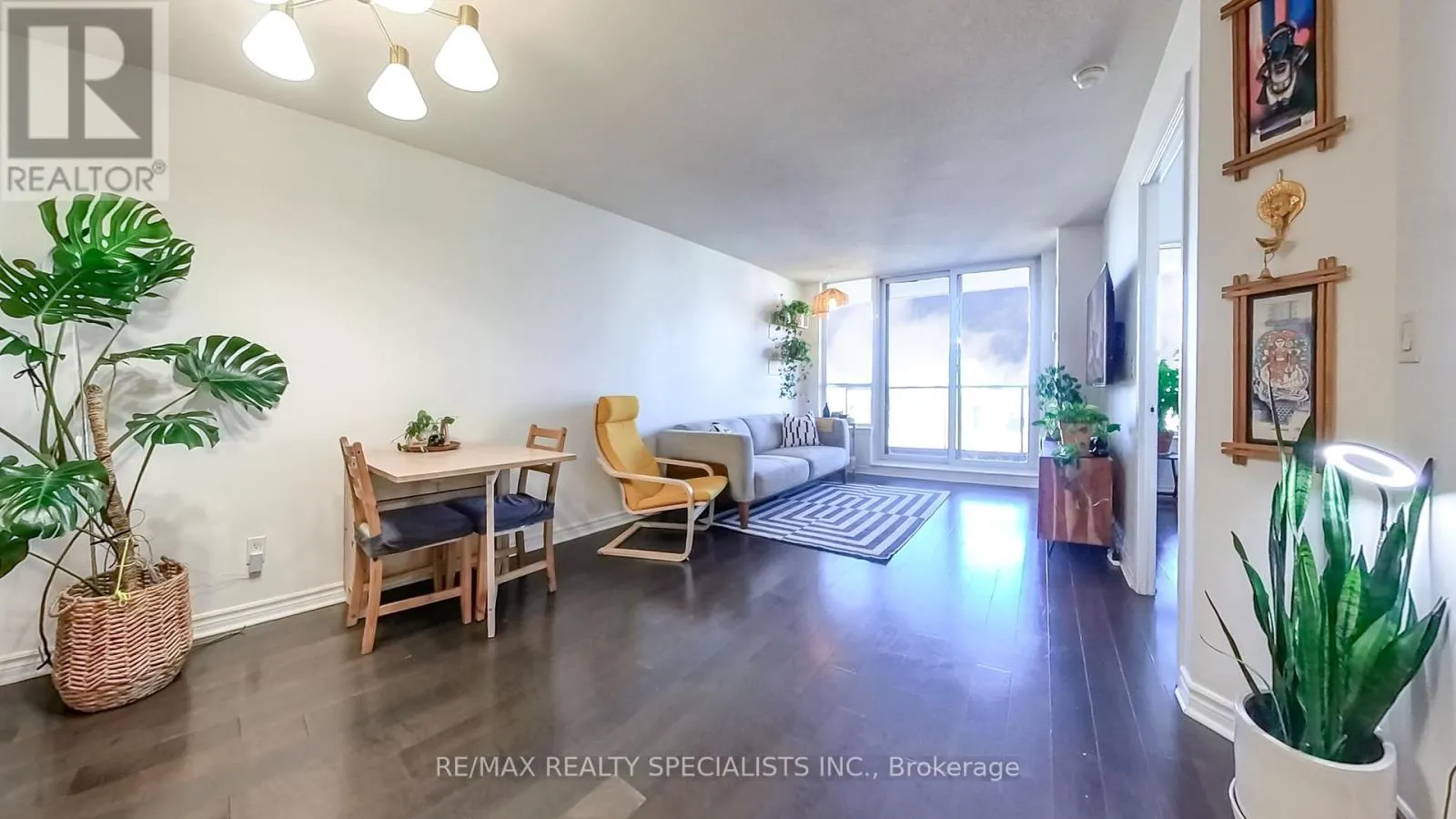 2510 - 4090 LIVING ARTS DRIVE