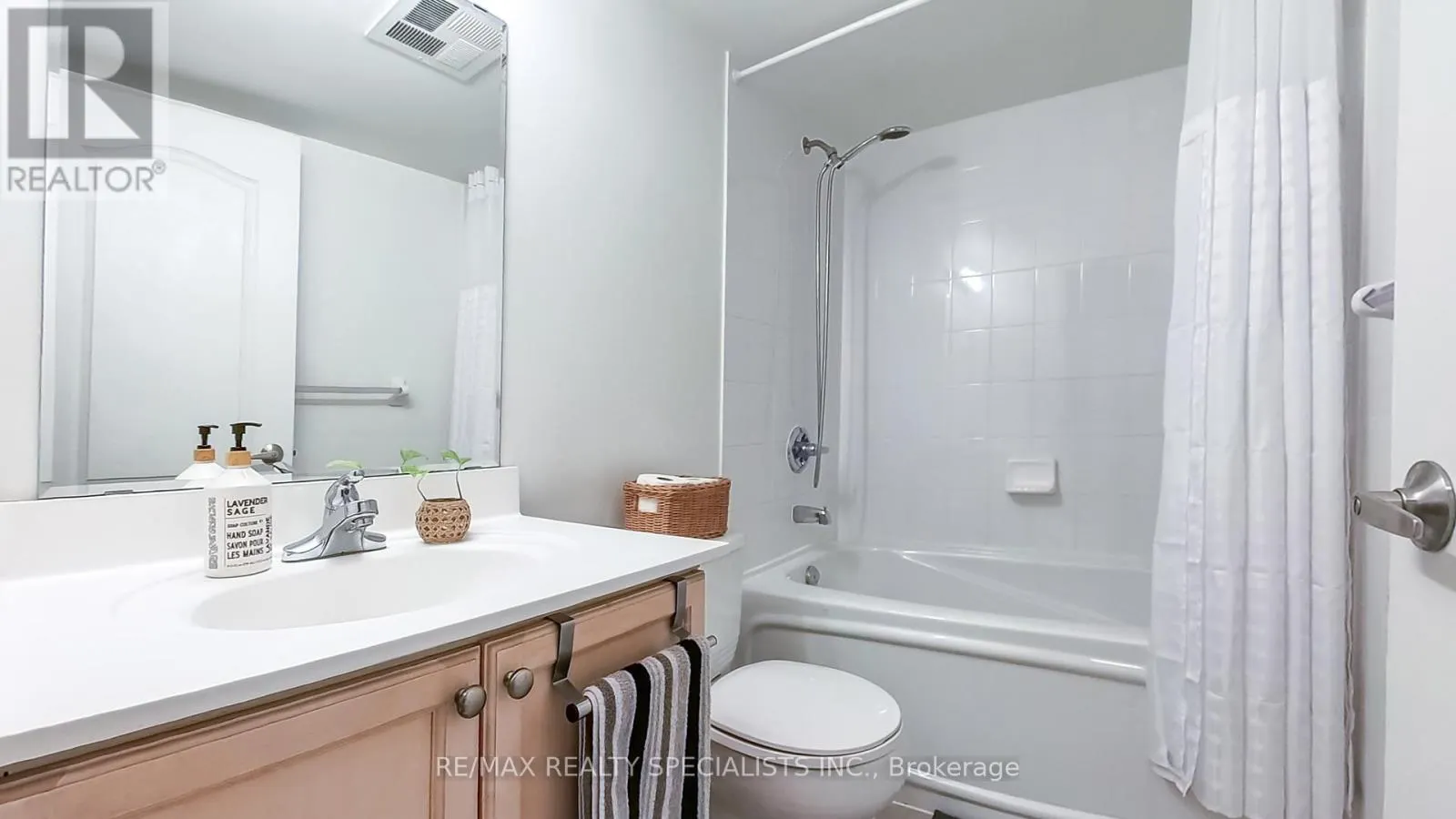 2510 - 4090 LIVING ARTS DRIVE
