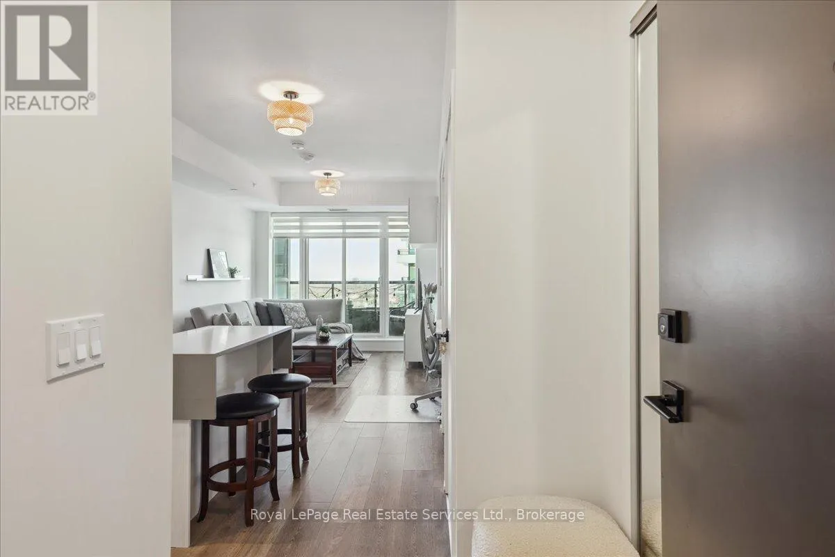 1112 - 2489 TAUNTON ROAD, #1112