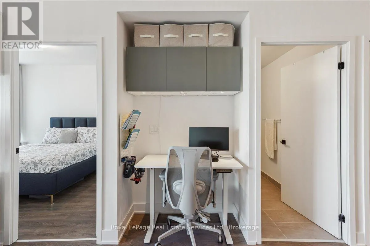 1112 - 2489 TAUNTON ROAD, #1112