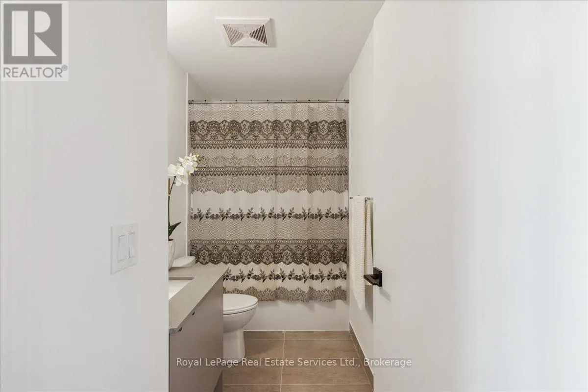 1112 - 2489 TAUNTON ROAD, #1112