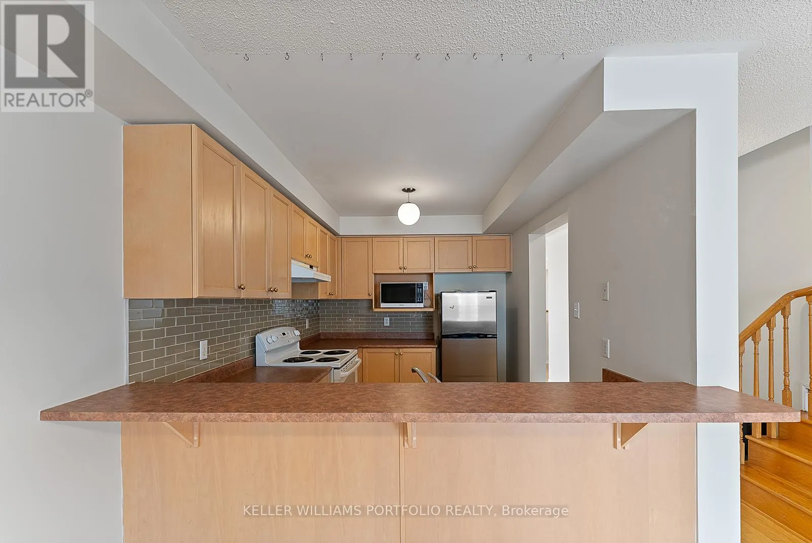 21 - 6860 MEADOWVALE TOWN CENTRE CIRCLE