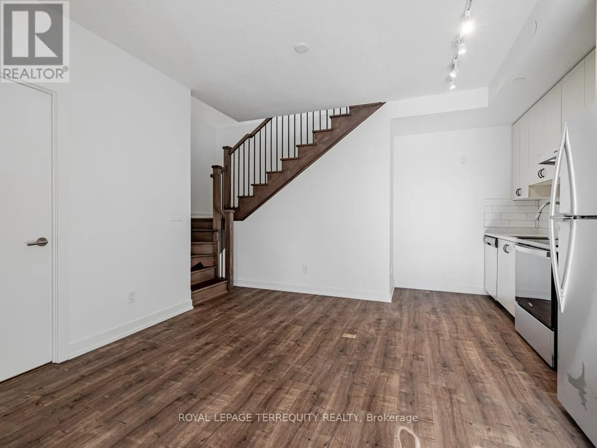101 - 10 WILBY CRESCENT