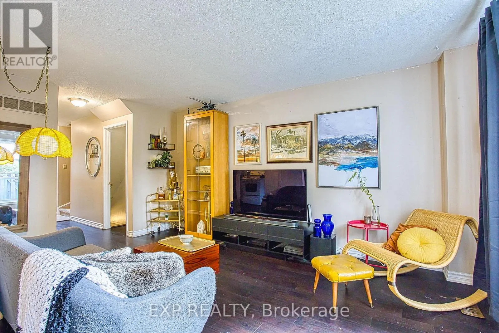 84 - 680 REGENCY COURT