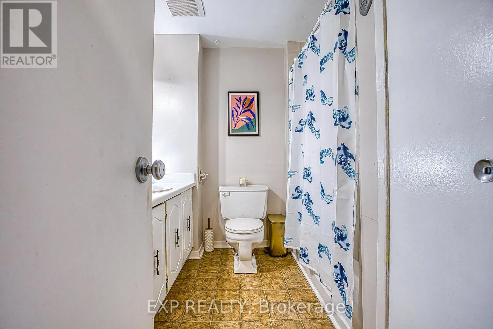 84 - 680 REGENCY COURT