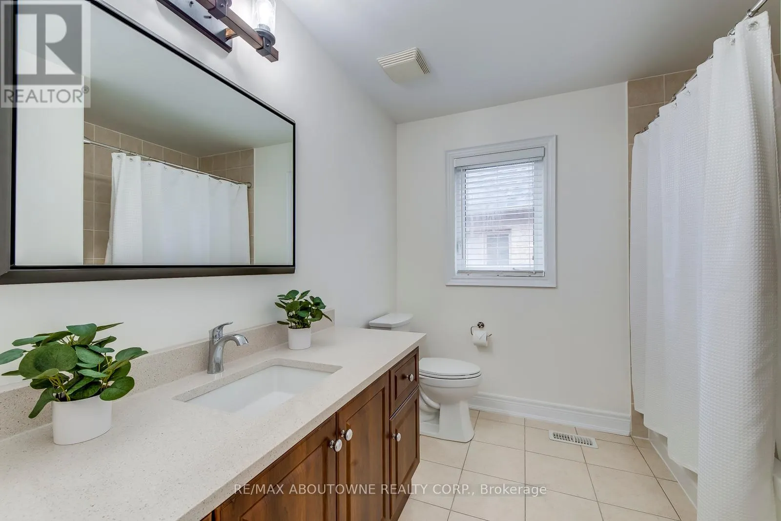 2218 HATFIELD DRIVE
