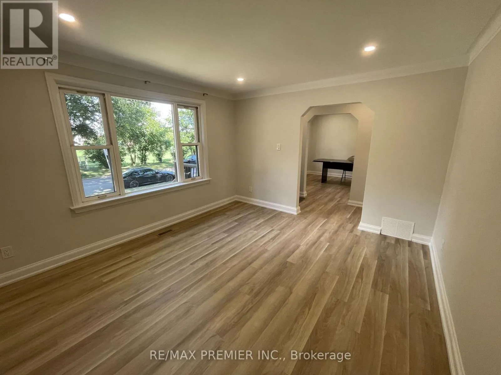 49 LOVILLA BOULEVARD