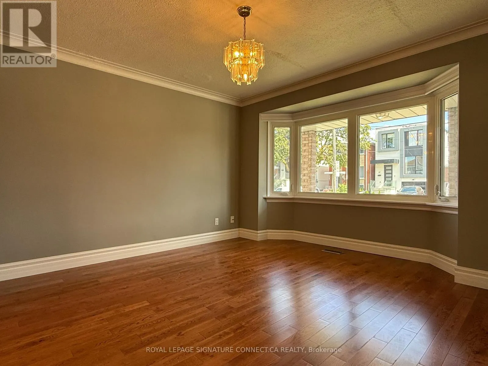 30 SNIDER AVENUE