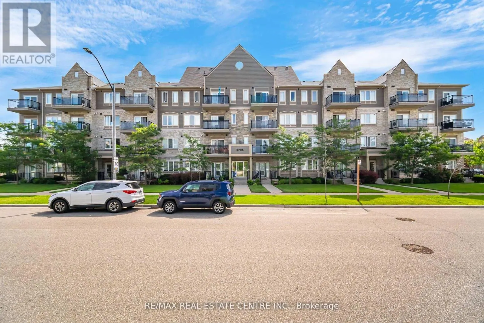 305 - 5705 LONG VALLEY ROAD