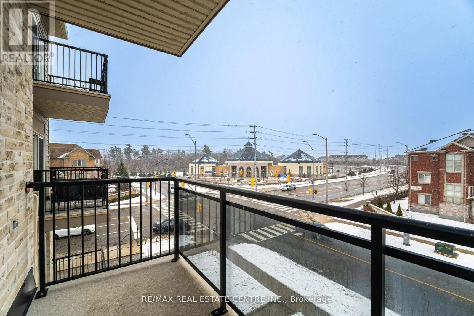 305 - 5705 LONG VALLEY ROAD