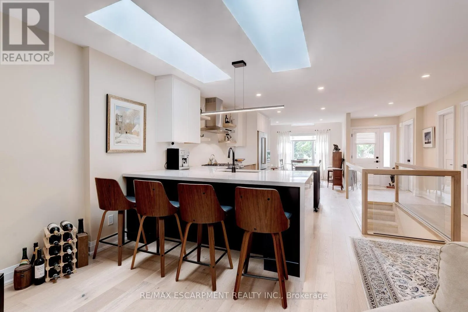 57 - 5255 LAKESHORE ROAD