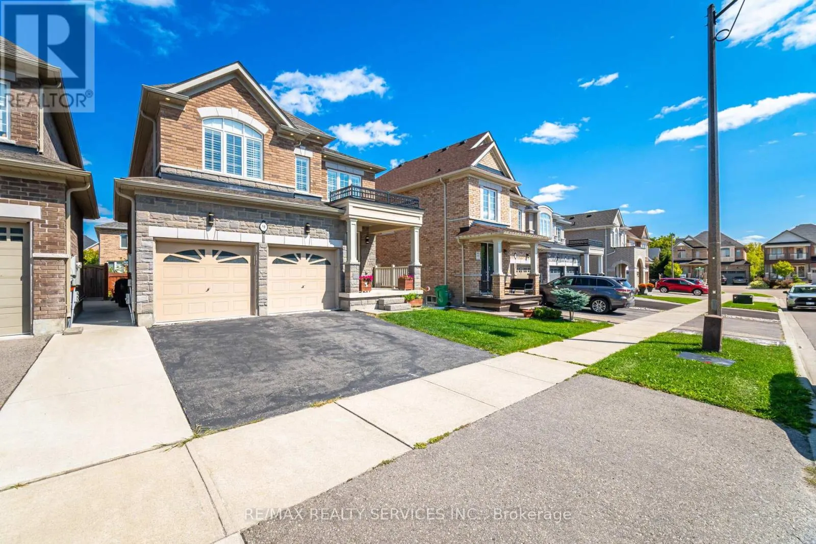 9 MEADOWCREEK ROAD