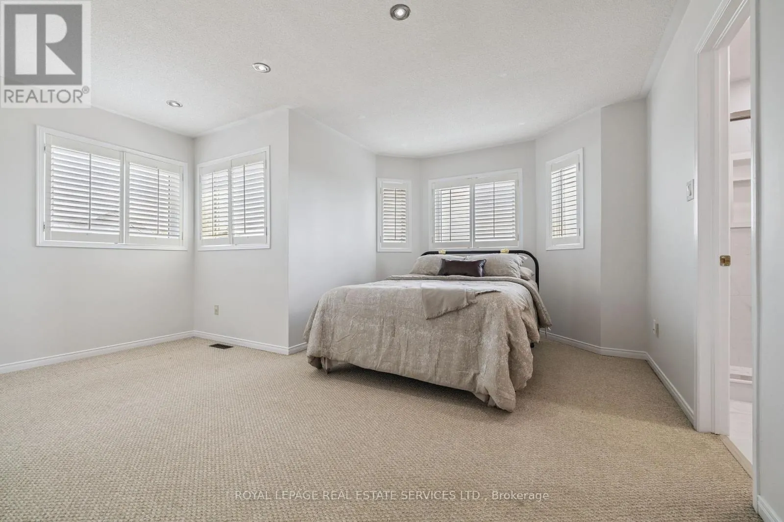 2365 GRAND RAVINE DRIVE