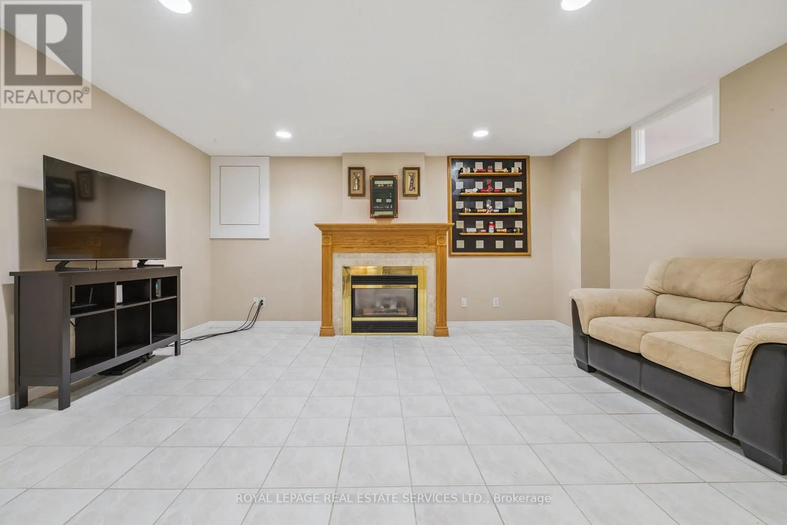 2365 GRAND RAVINE DRIVE
