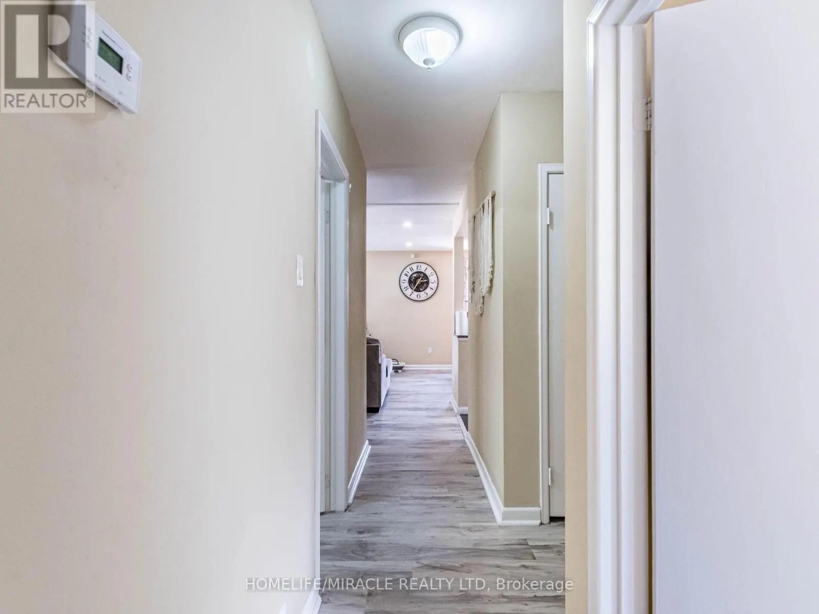 37 VISTA DRIVE