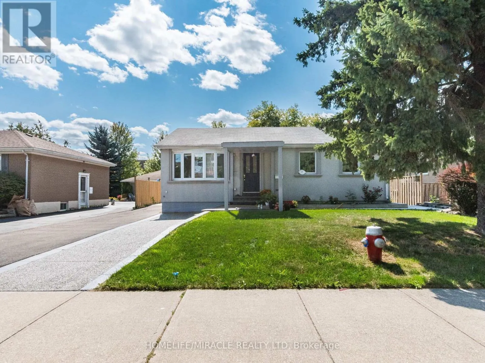 37 VISTA DRIVE