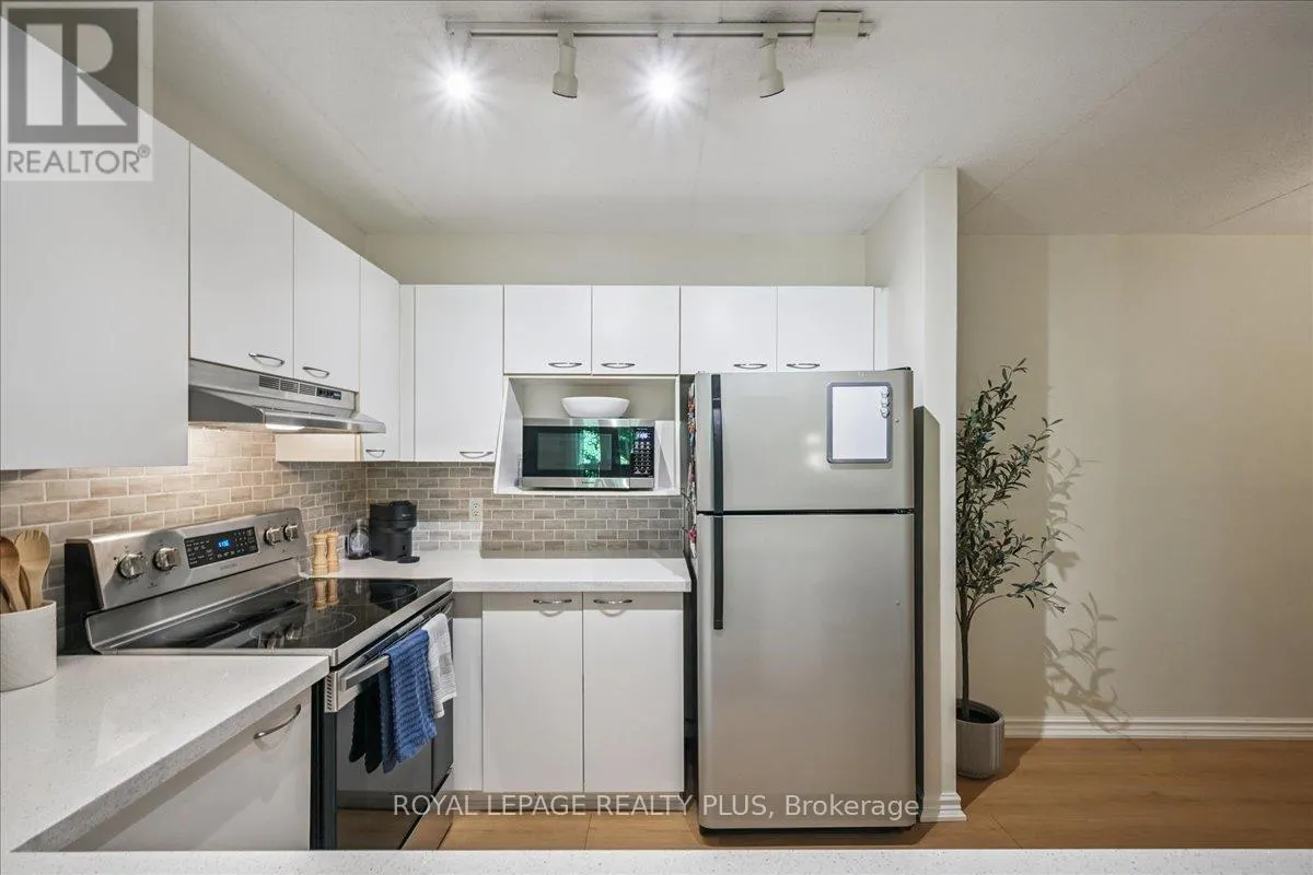 201 - 2030 CLEAVER AVENUE