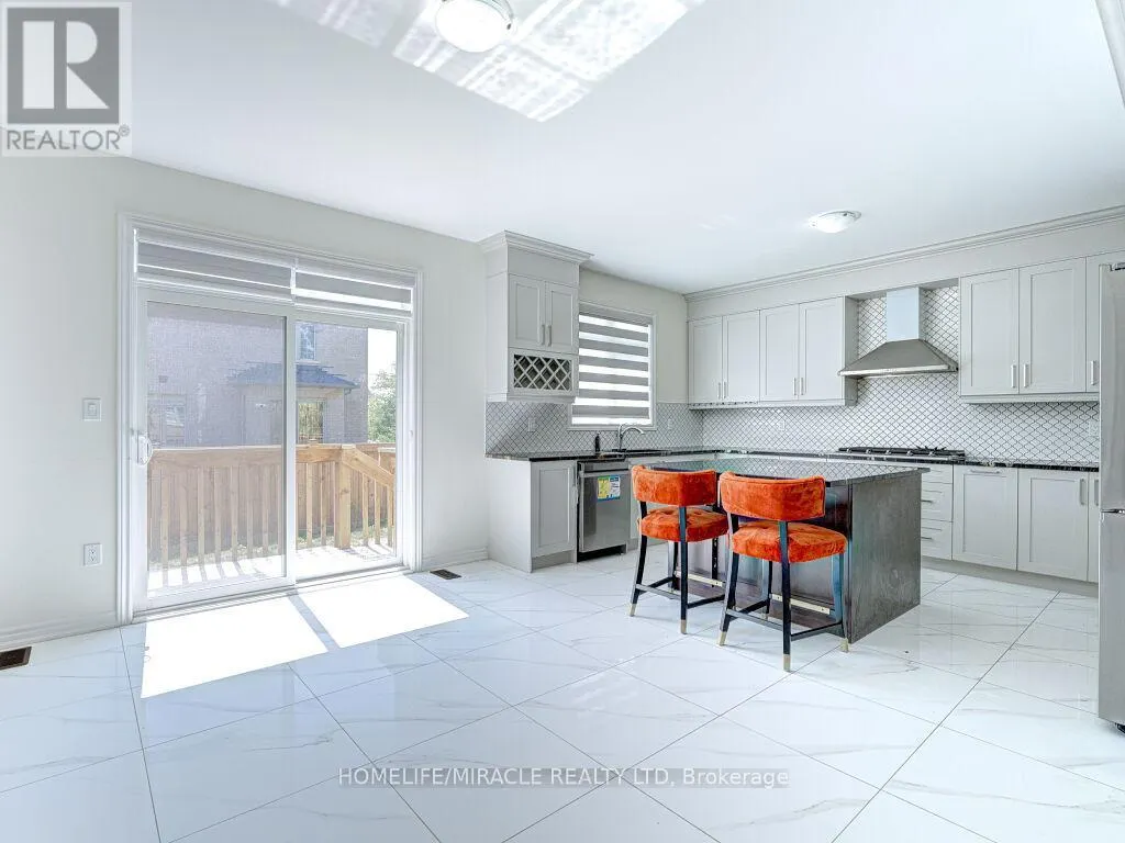 8 JENWOOD CRESCENT
