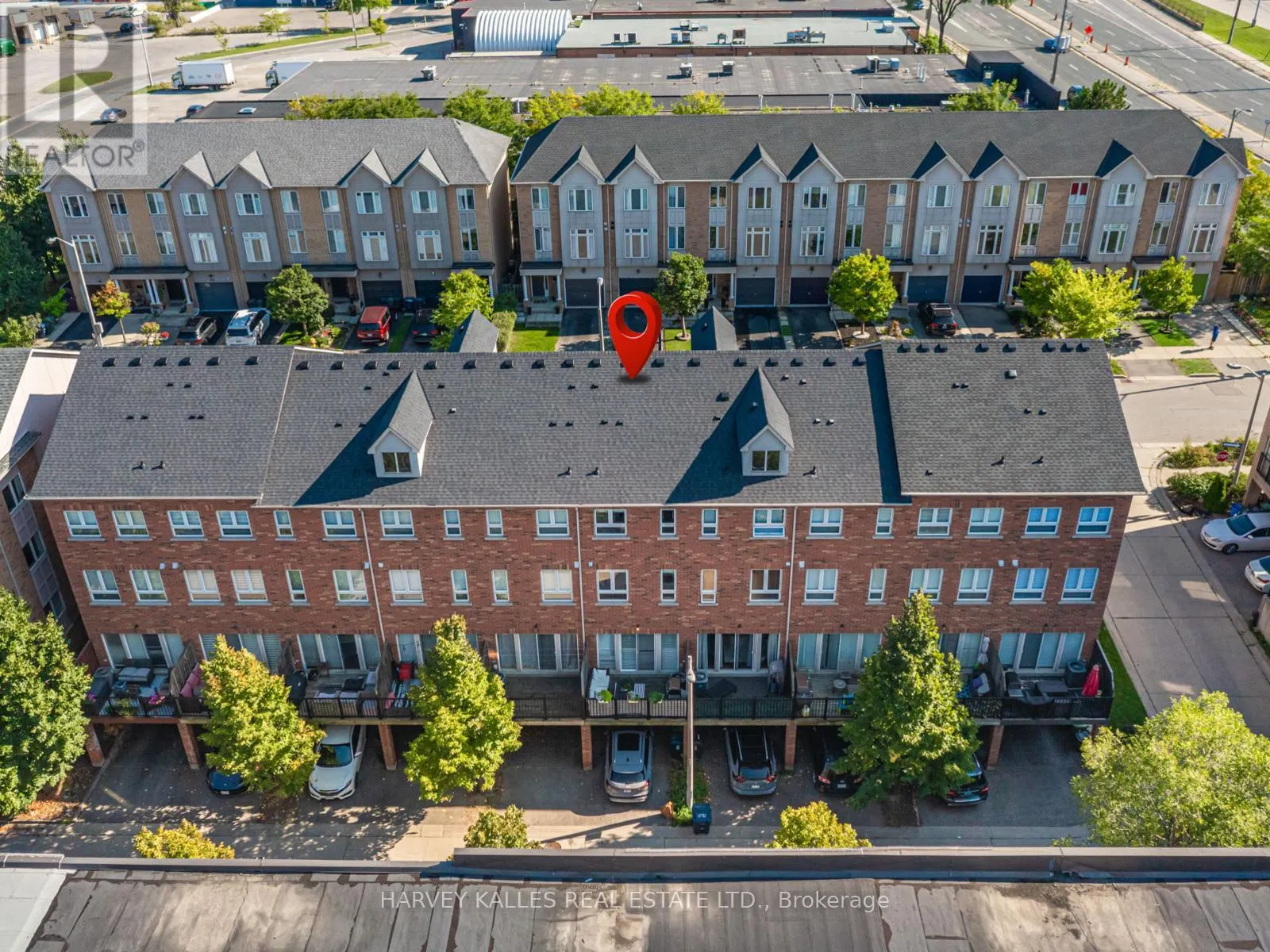 52 MARKET GARDEN MEWS