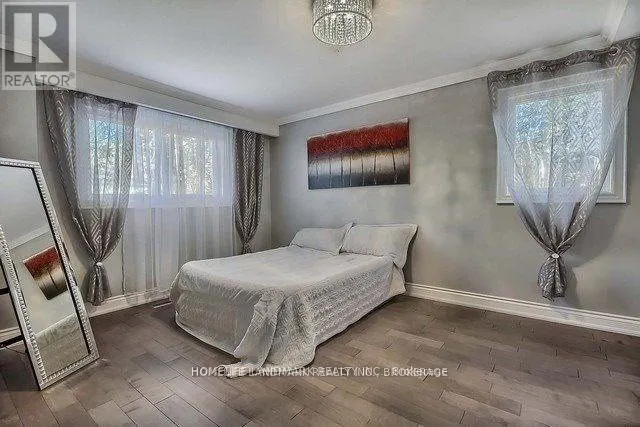 LOWER - 3079 LINDENLEA DRIVE