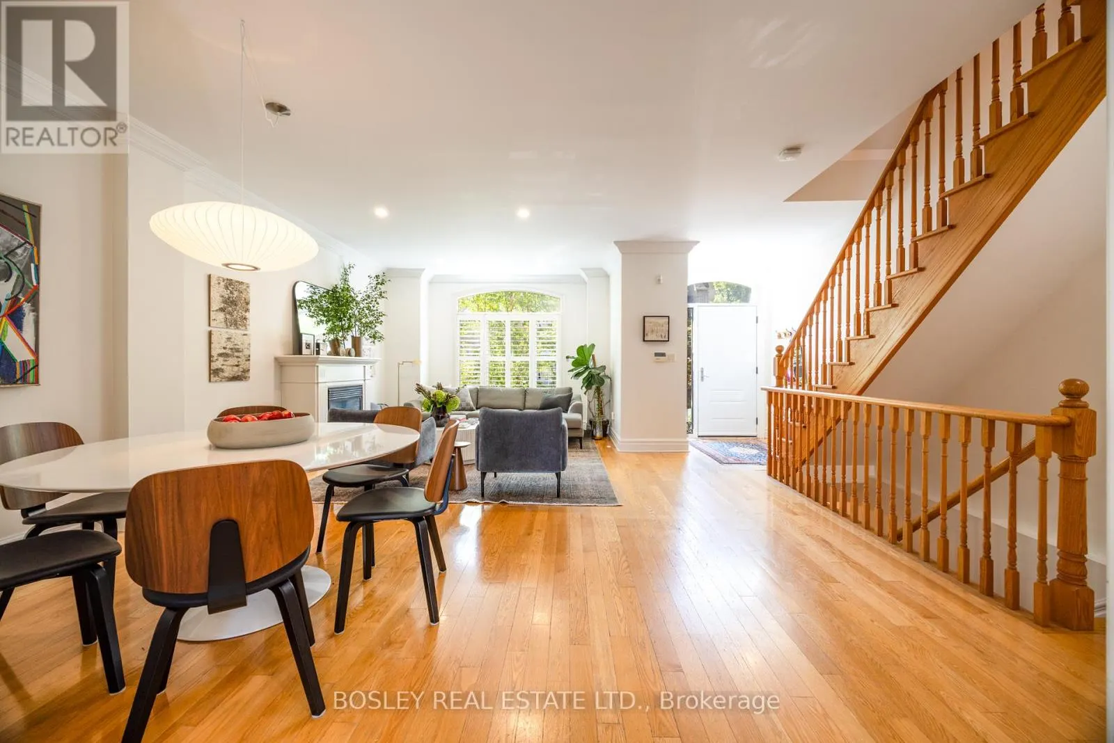 5 LUKOW TERRACE