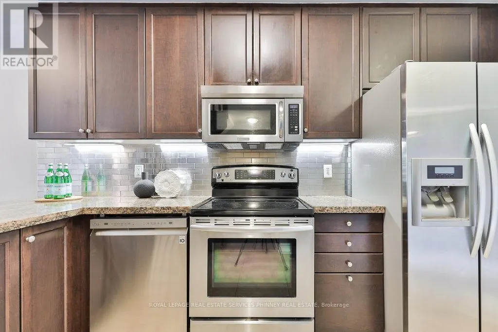 14 - 2410 WOODSTOCK TRAIL