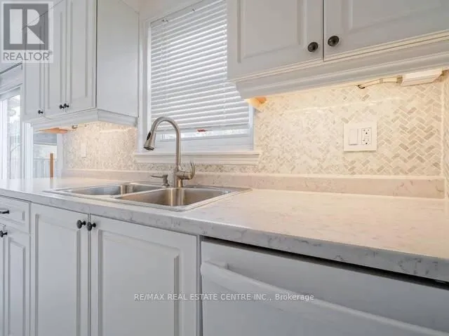 1723 CHALKDENE GROVE