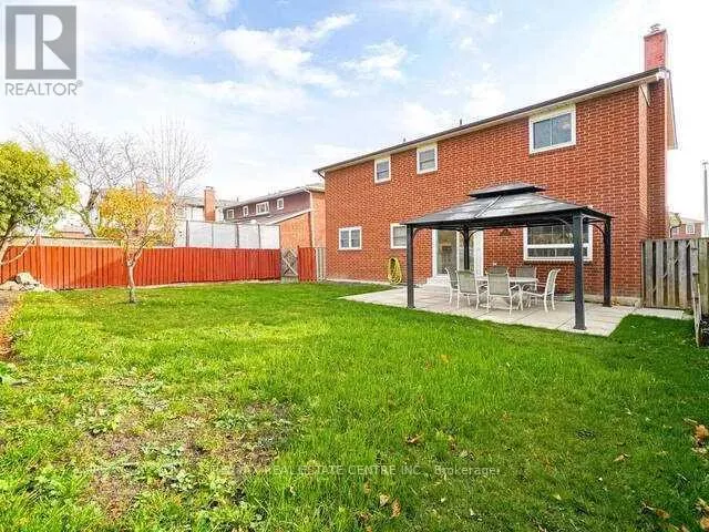 1723 CHALKDENE GROVE
