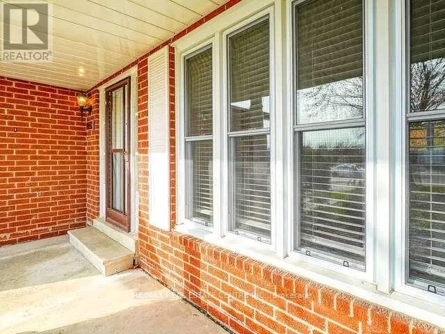 1723 CHALKDENE GROVE