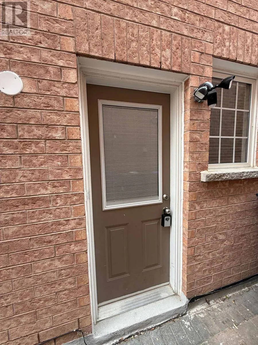 30 SADDLER AVENUE