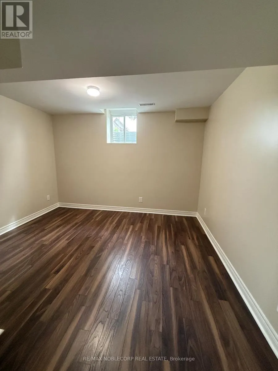 30 SADDLER AVENUE