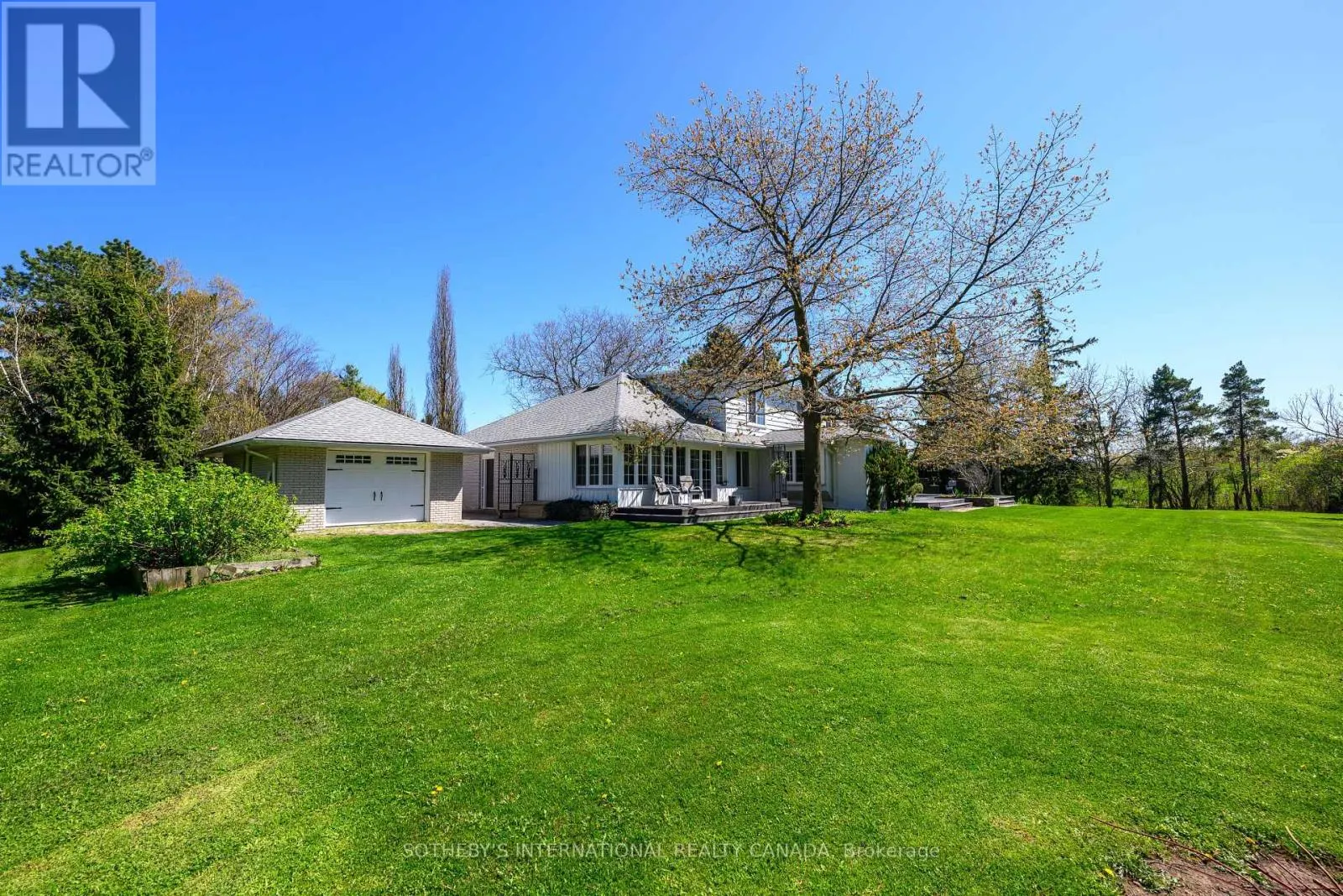 2501 1 SIDEROAD